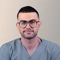 دکتر مجتبی آزادبخت
